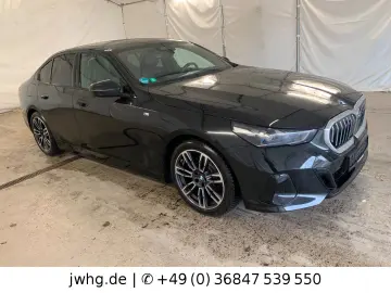 BMW Seria 5 520dM Sport   2024   Head-Up   Harman Kardon