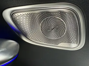 MERCEDES-BENZ GLC 300 d Coupe 4M AMG BURM. PANO MEMORY NIGHT