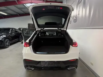 MERCEDES-BENZ GLC 300 d Coupe 4M AMG BURM. PANO MEMORY NIGHT