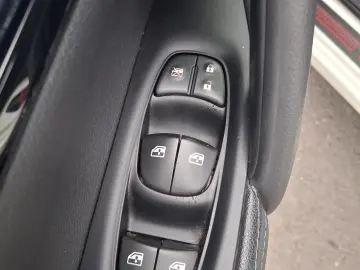 Nissan Qashqai 1.3 138CP 2WD N-Connecta