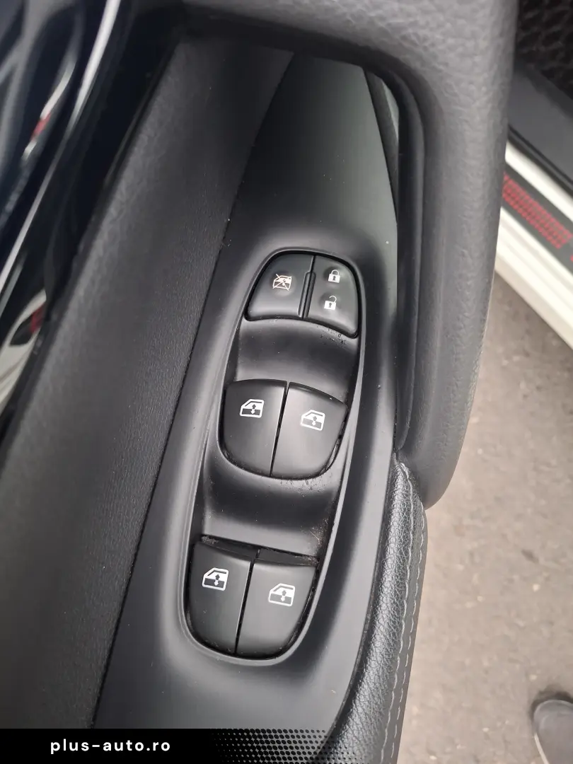 Nissan Qashqai 1.3 138CP 2WD N-Connecta