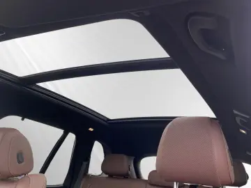 BMW X5 xDrive40d M Sport AHK Pano Head-Up 21 LMR