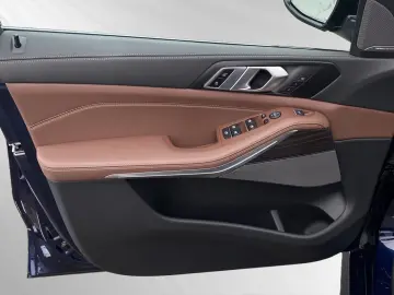 BMW X5 xDrive40d M Sport AHK Pano Head-Up 21 LMR