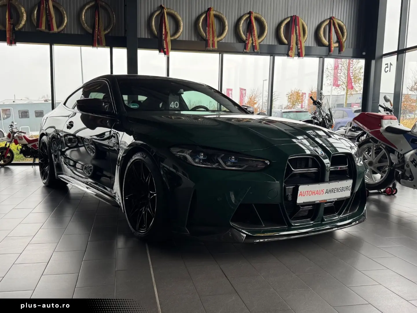 BMW M4 Coupe xDrive Compet. Race-T. Schalens.