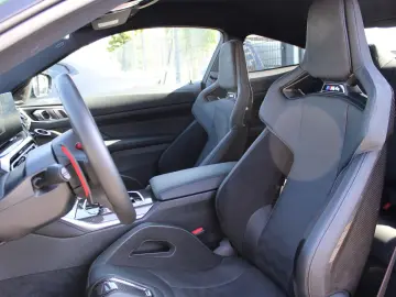 BMW M4 Coupe xDrive Compet. Race-T. Schalens.