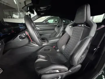 BMW M4 Coupe xDrive Compet. Race-T. Schalens.