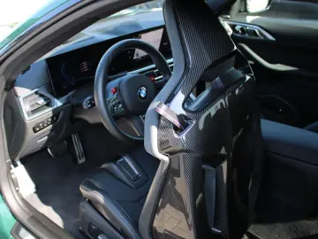 BMW M4 Coupe xDrive Compet. Race-T. Schalens.