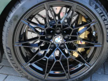 BMW M4 Coupe xDrive Compet. Race-T. Schalens.