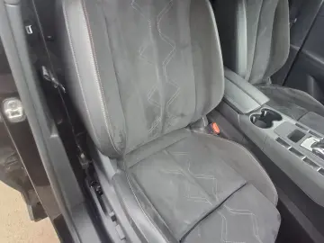 DS Automobiles DS 7 Crossback DS7 1.5 BlueHDi  BASTILLE