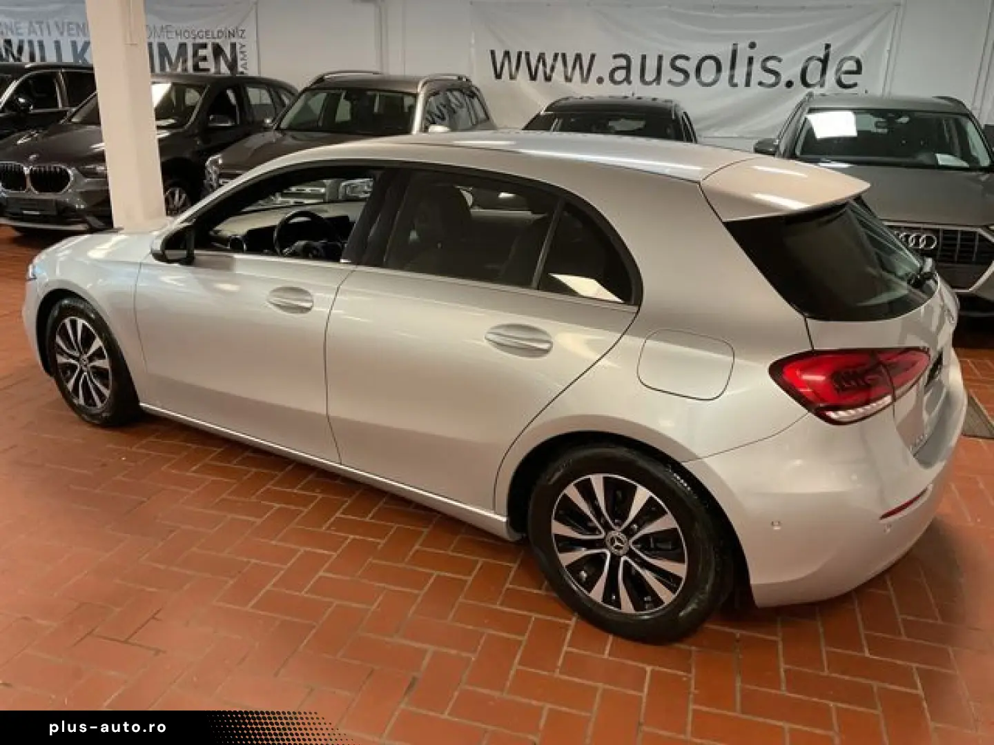 MERCEDES-BENZ A 180 Business LED Navi MBUX Kamera