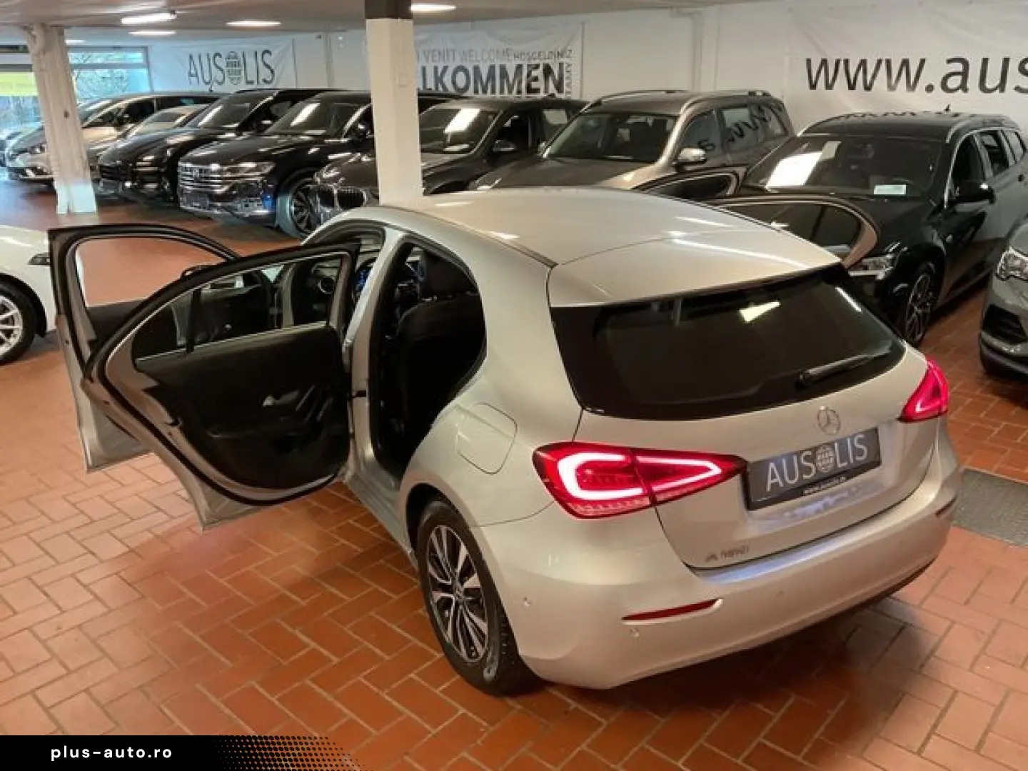 MERCEDES-BENZ A 180 Business LED Navi MBUX Kamera