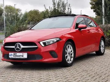 MERCEDES-BENZ A 180 PROGRESSIVE 7G- Automatik