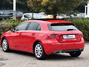 MERCEDES-BENZ A 180 PROGRESSIVE 7G- Automatik