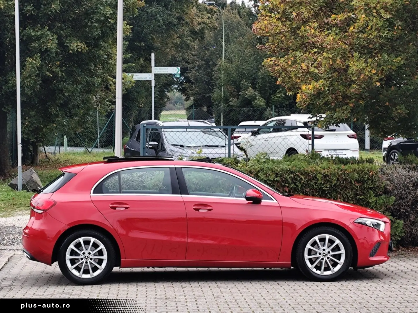 MERCEDES-BENZ A 180 PROGRESSIVE 7G- Automatik