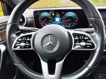 MERCEDES-BENZ A 180 PROGRESSIVE 7G- Automatik