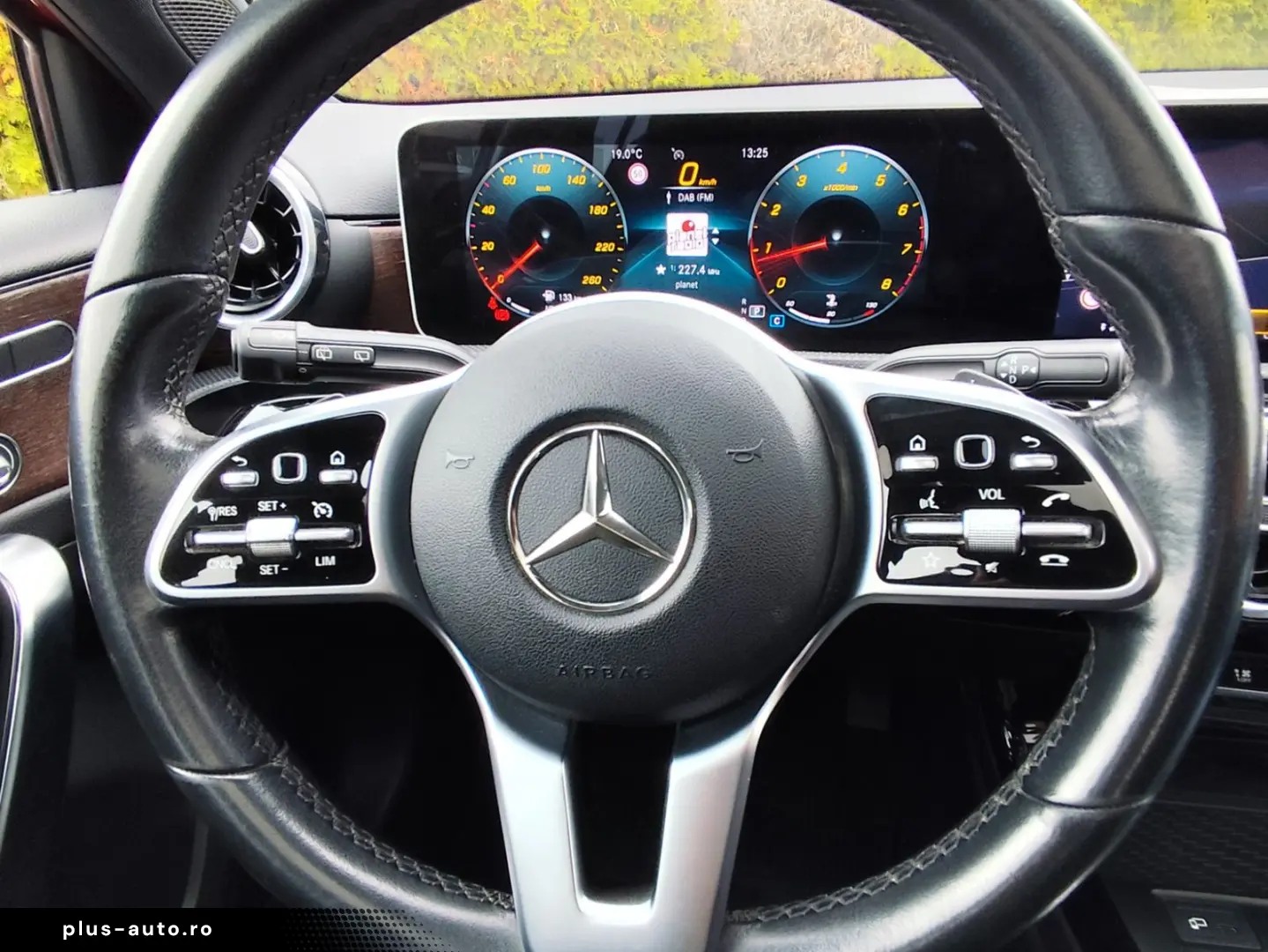 MERCEDES-BENZ A 180 PROGRESSIVE 7G- Automatik