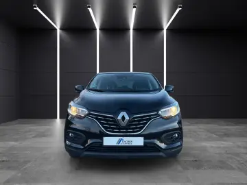 RENAULT Kadjar Business  SHZ NAVI PDC VZE CARPLAY