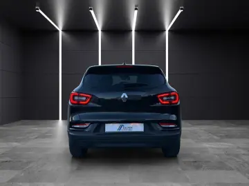 RENAULT Kadjar Business  SHZ NAVI PDC VZE CARPLAY