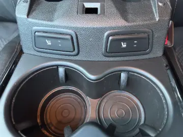 RENAULT Kadjar Business  SHZ NAVI PDC VZE CARPLAY