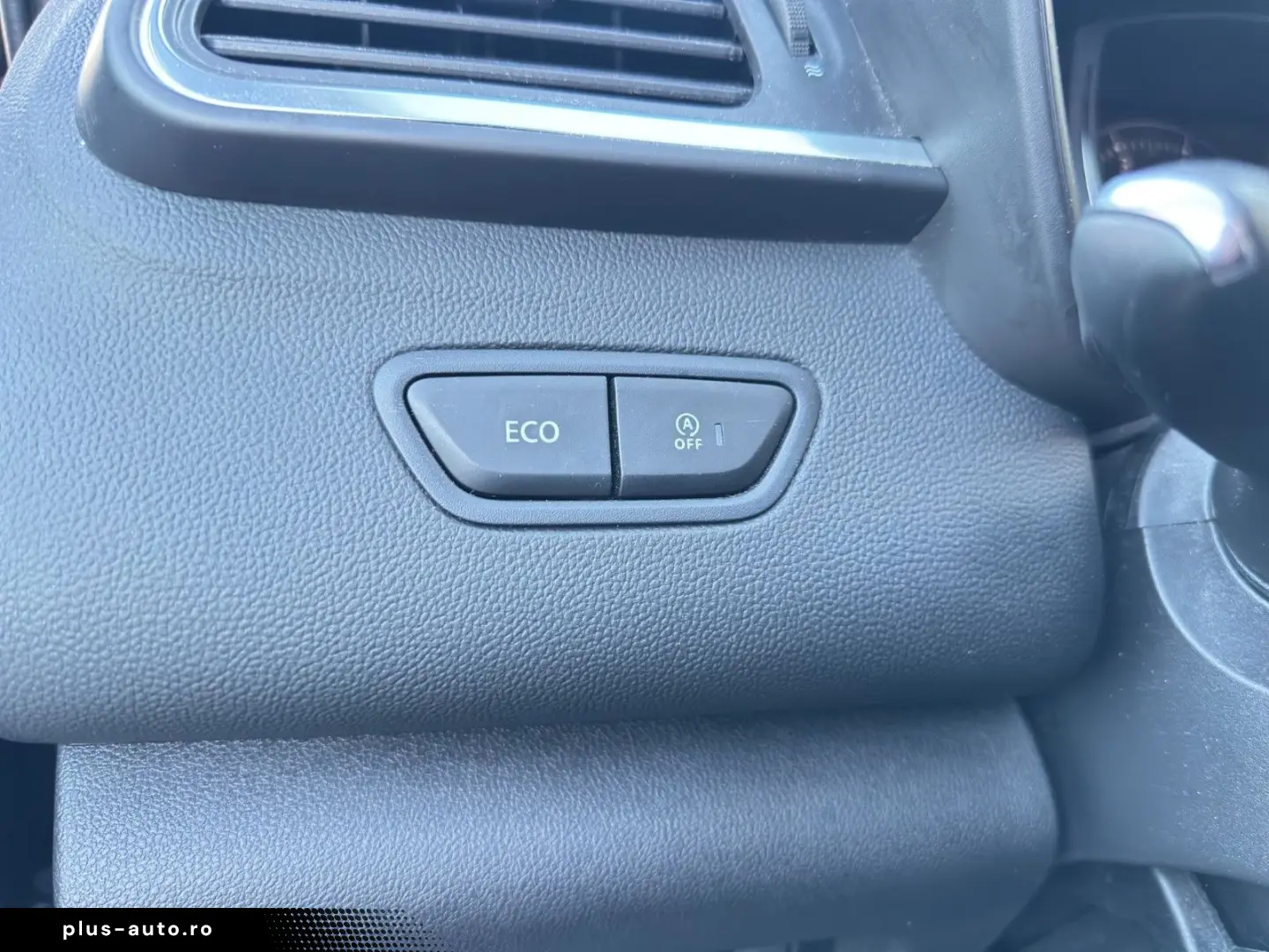 RENAULT Kadjar Business  SHZ NAVI PDC VZE CARPLAY