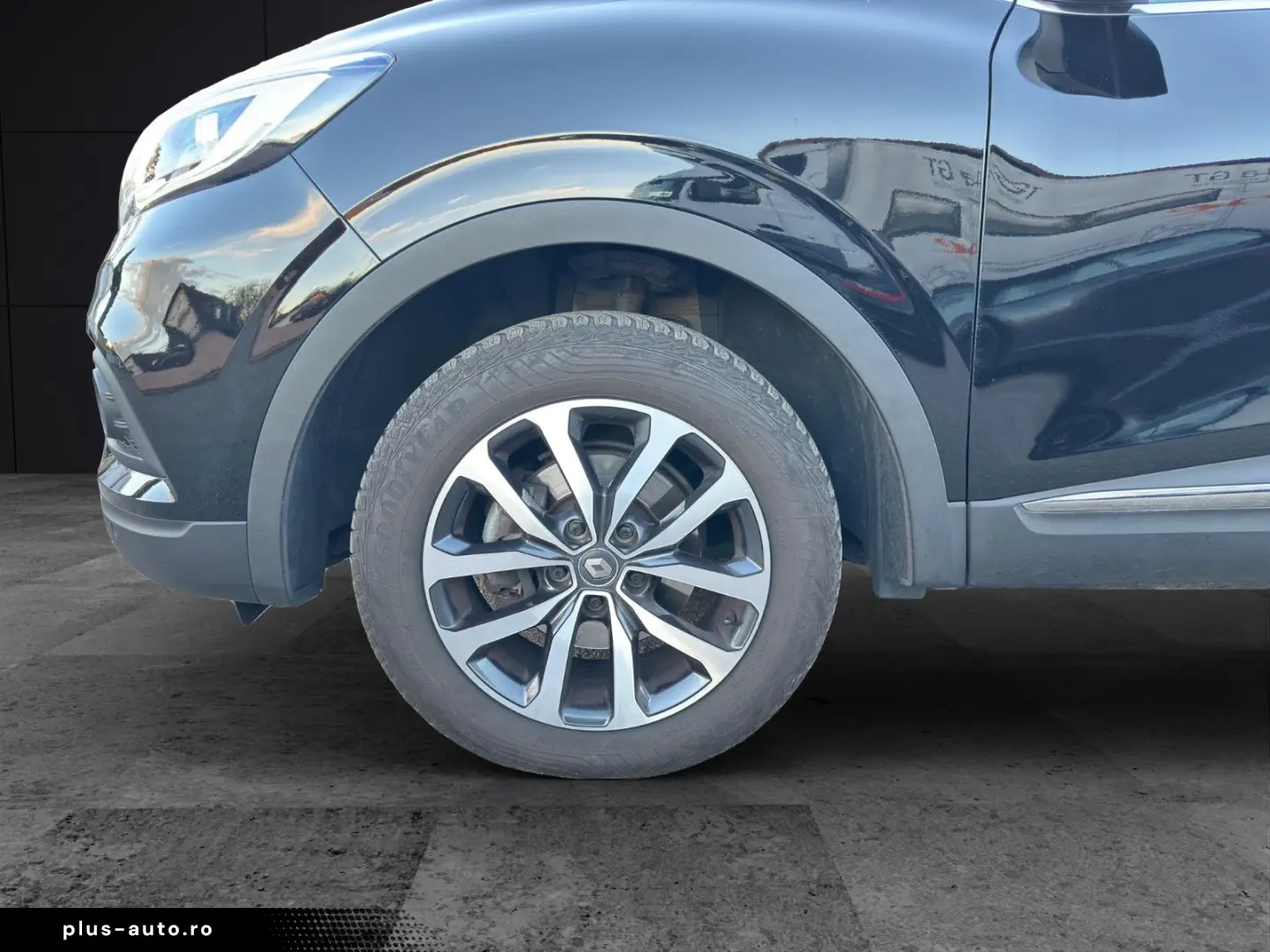 RENAULT Kadjar Business  SHZ NAVI PDC VZE CARPLAY