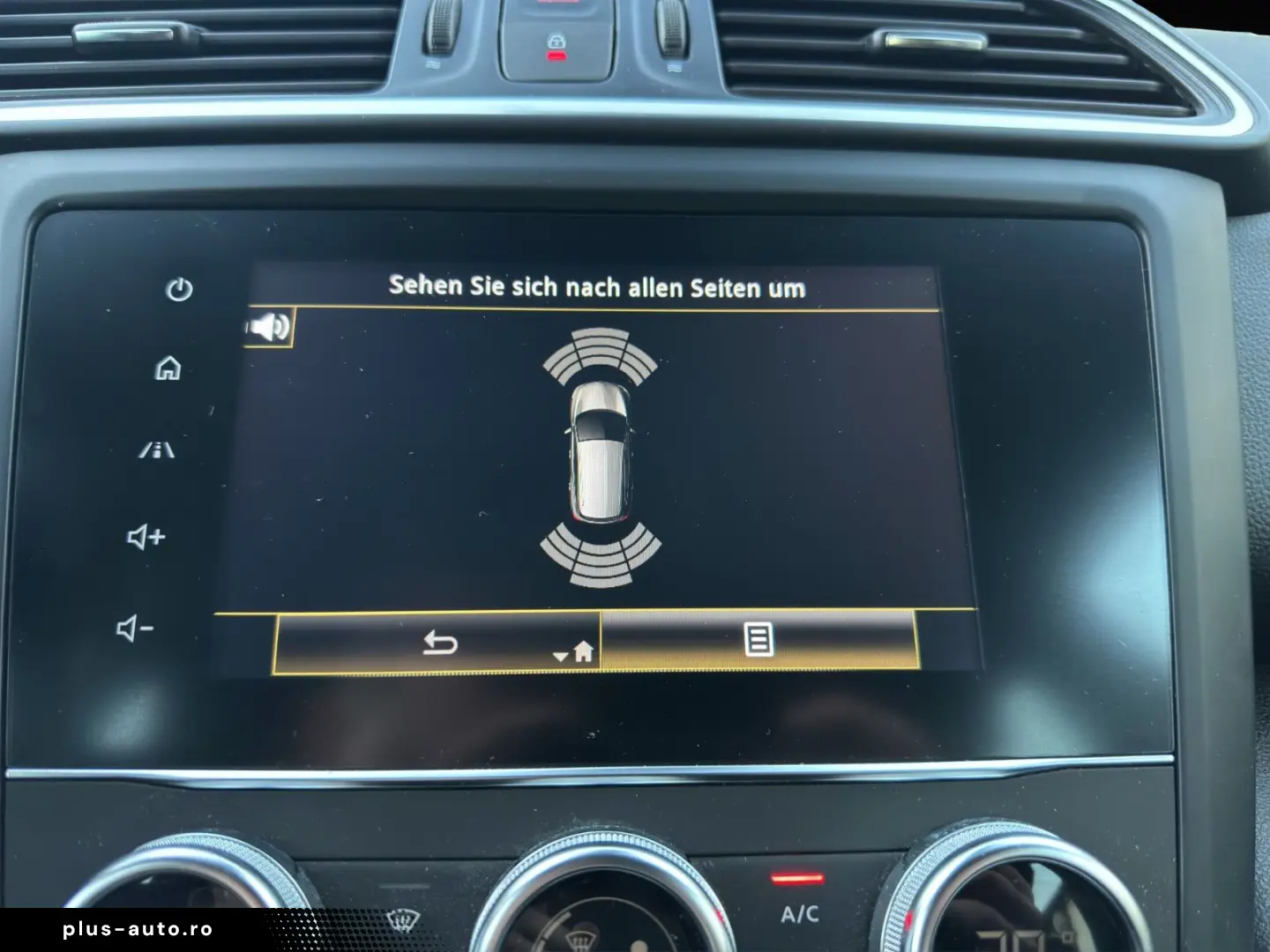 RENAULT Kadjar Business  SHZ NAVI PDC VZE CARPLAY