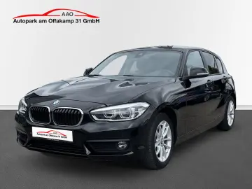 BMW 118 i Sport Line Automatik  Leder  Navi  Sitzhzg