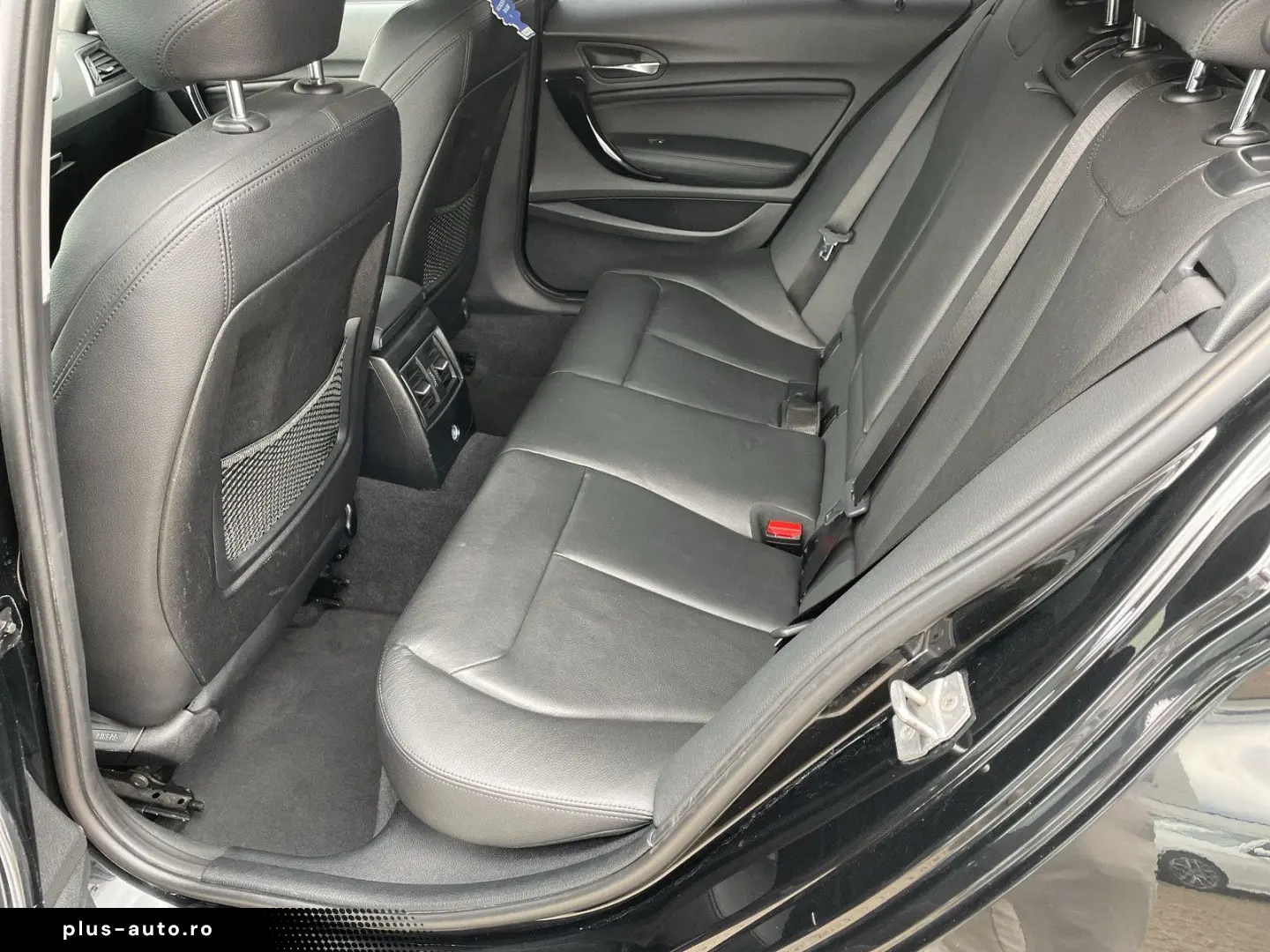 BMW 118 i Sport Line Automatik  Leder  Navi  Sitzhzg