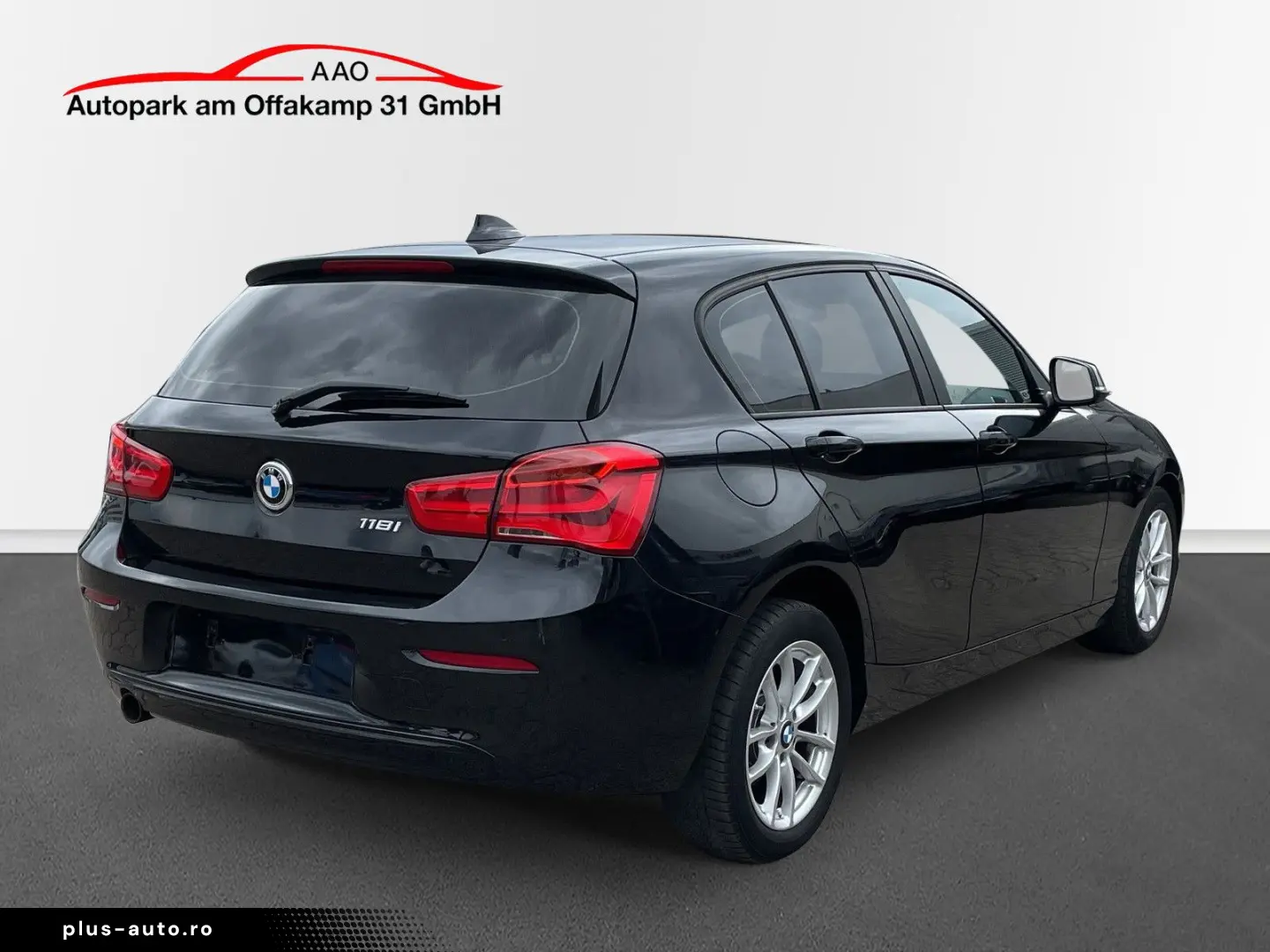 BMW 118 i Sport Line Automatik  Leder  Navi  Sitzhzg