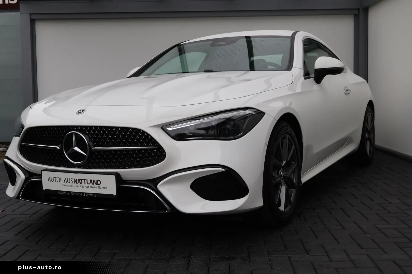 MERCEDES-BENZ CLE 200 Avantgarde Advanced Plus  MBUX LED