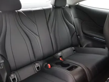 MERCEDES-BENZ CLE 200 Avantgarde Advanced Plus  MBUX LED