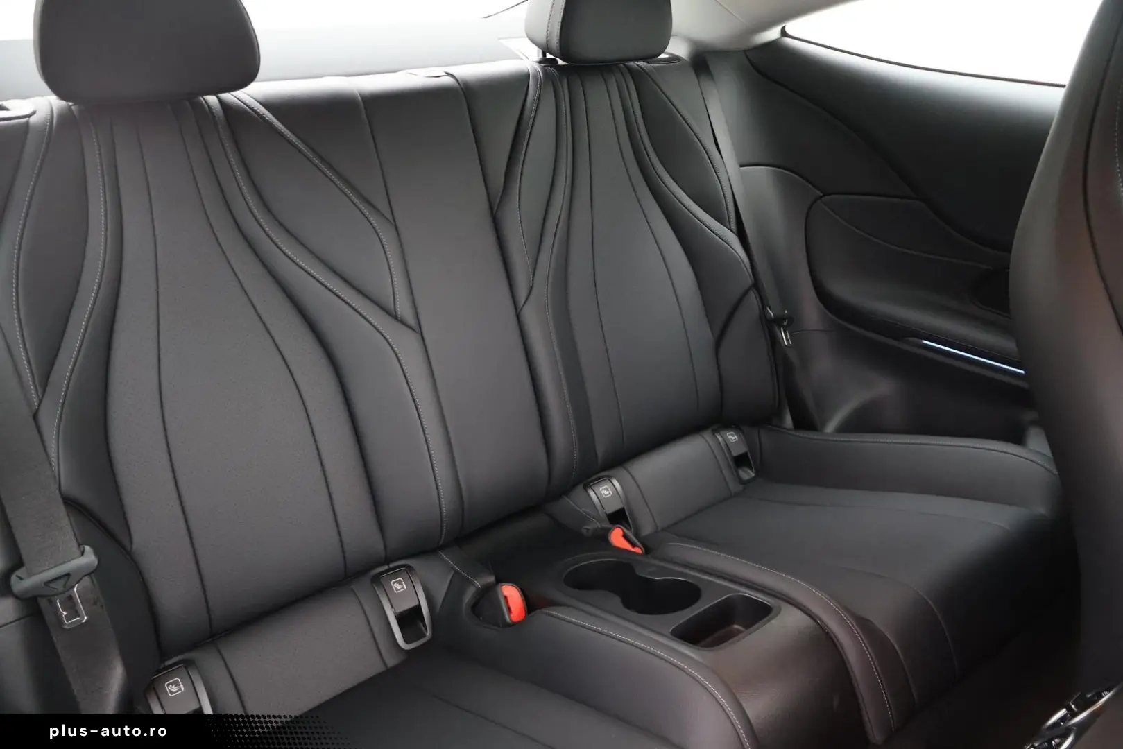 MERCEDES-BENZ CLE 200 Avantgarde Advanced Plus  MBUX LED