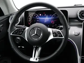 MERCEDES-BENZ CLE 200 Avantgarde Advanced Plus  MBUX LED