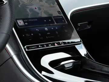 MERCEDES-BENZ CLE 300 4M Coupé AMG Digital Pano Burm3D Night