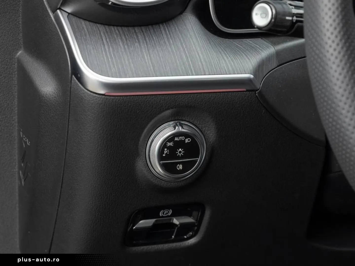 MERCEDES-BENZ CLE 300 4M Coupé AMG Digital Pano Burm3D Night