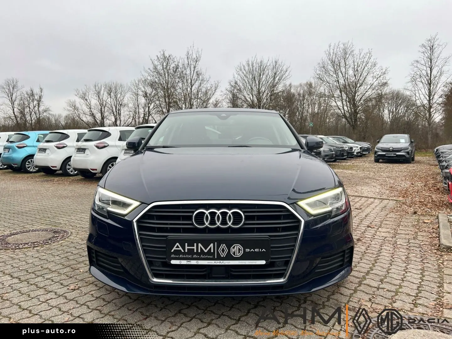 AUDI A3 Sportback 30 TFSI Assistenz-Paket LED SHZ