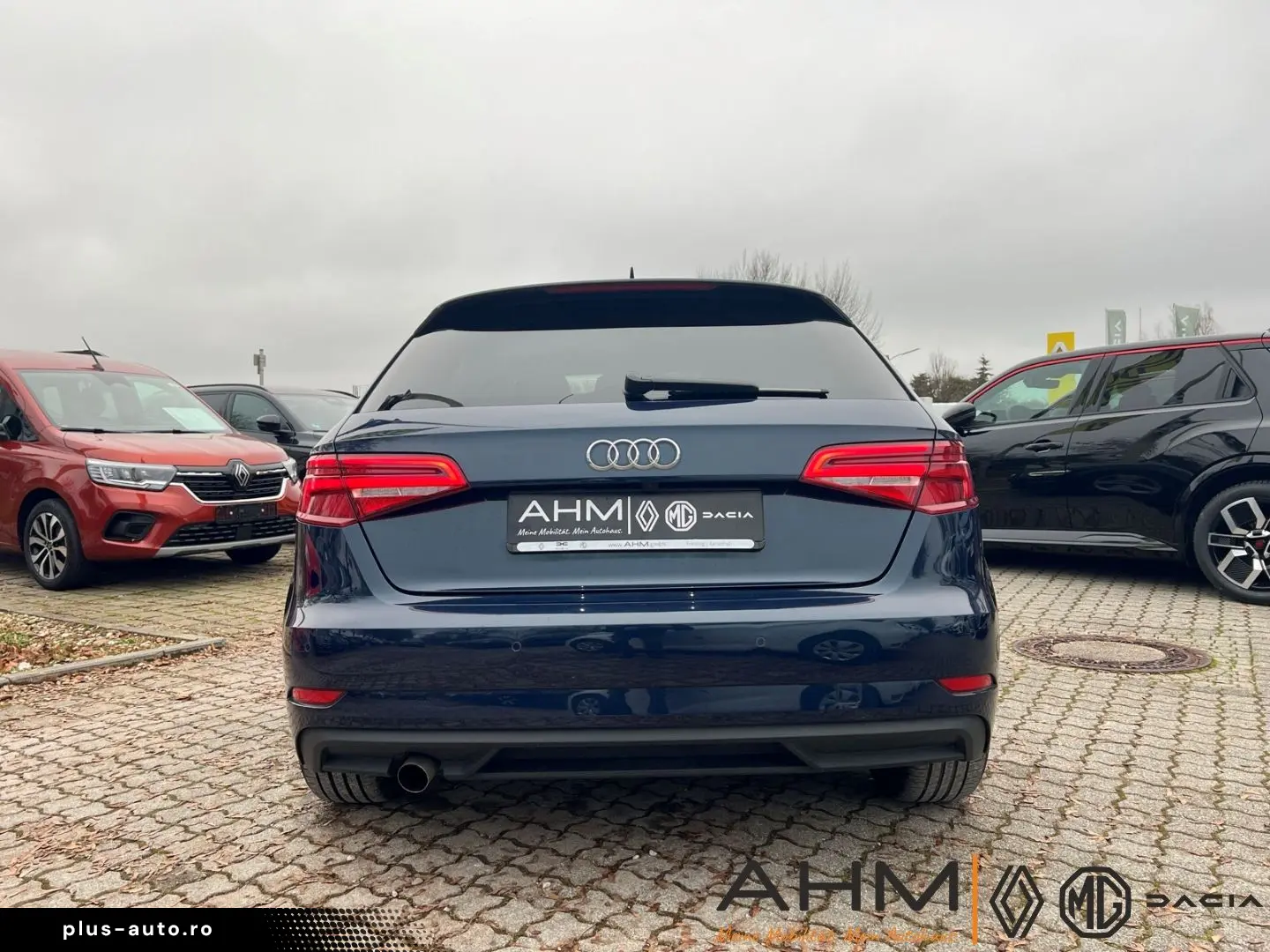 AUDI A3 Sportback 30 TFSI Assistenz-Paket LED SHZ
