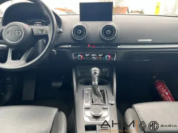 AUDI A3 Sportback 30 TFSI Assistenz-Paket LED SHZ