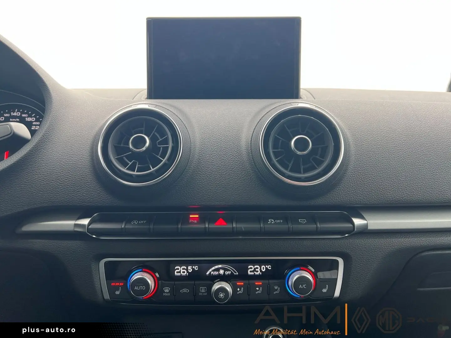 AUDI A3 Sportback 30 TFSI Assistenz-Paket LED SHZ