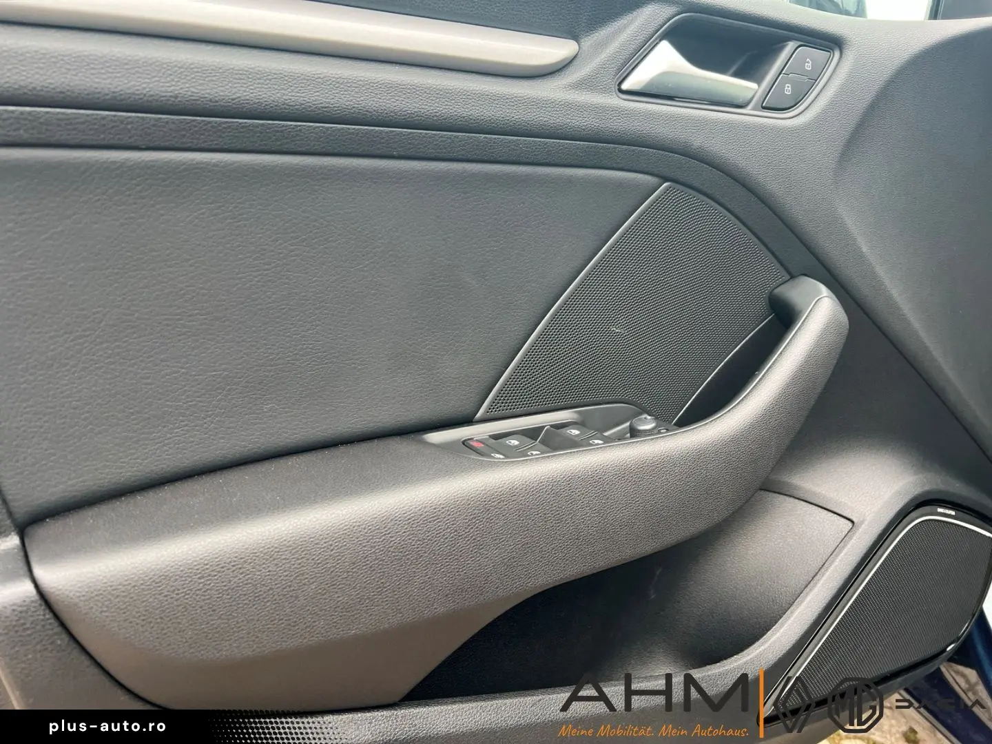 AUDI A3 Sportback 30 TFSI Assistenz-Paket LED SHZ