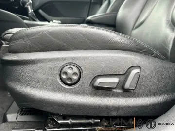 AUDI A3 Sportback 30 TFSI Assistenz-Paket LED SHZ