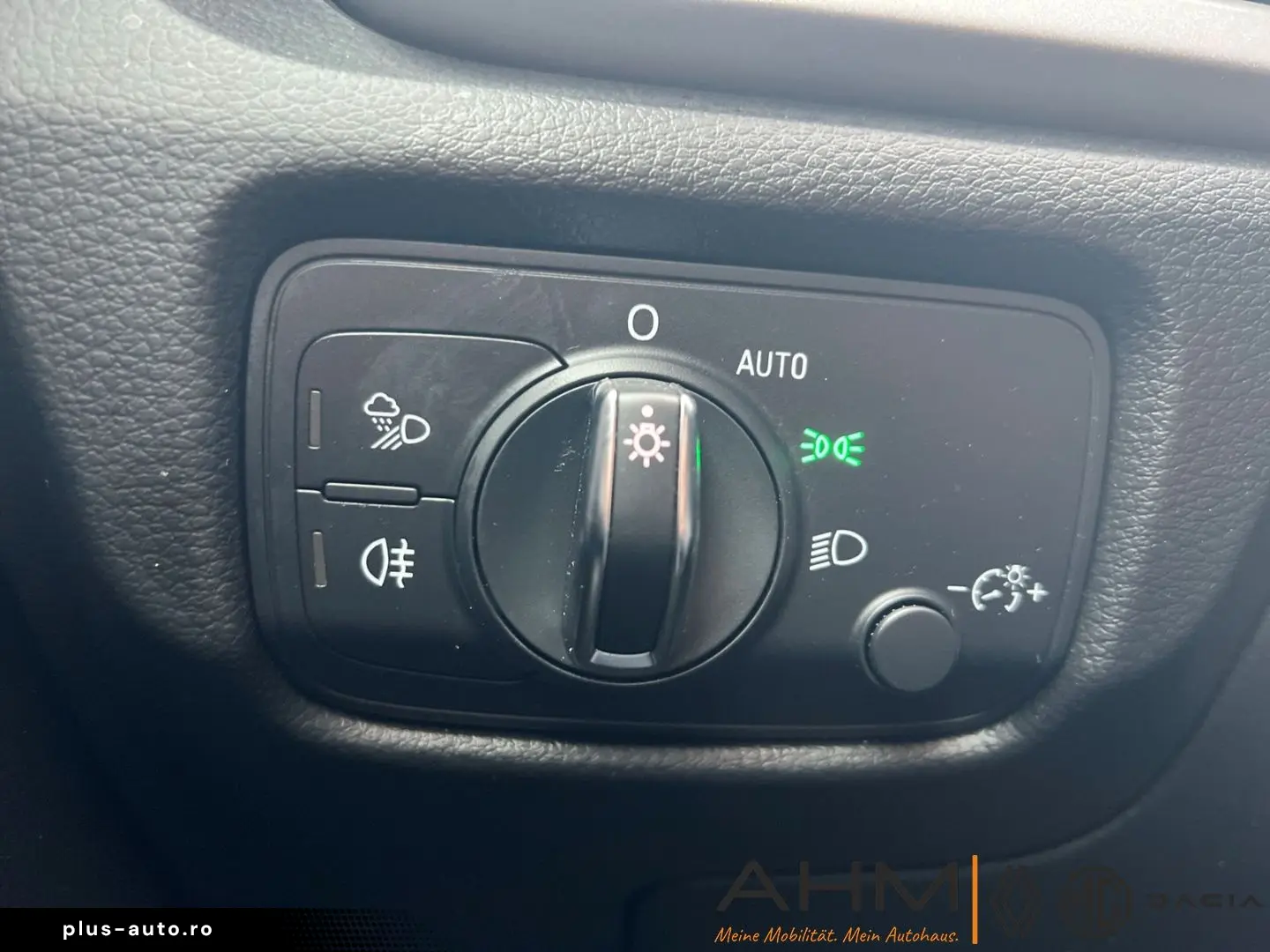 AUDI A3 Sportback 30 TFSI Assistenz-Paket LED SHZ