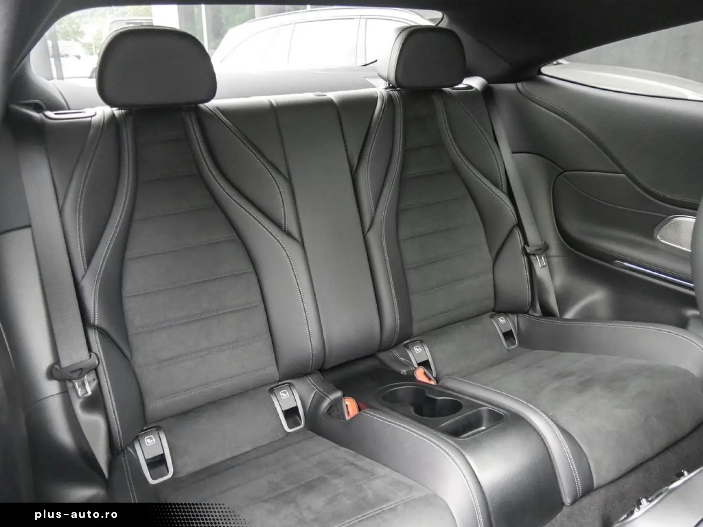 MERCEDES-BENZ CLE 180 Coupé AMG BURM NIGHT AMBIENTE MBUX SHZ