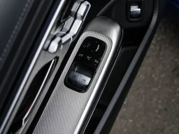 MERCEDES-BENZ CLE 180 Coupé AMG BURM NIGHT AMBIENTE MBUX SHZ