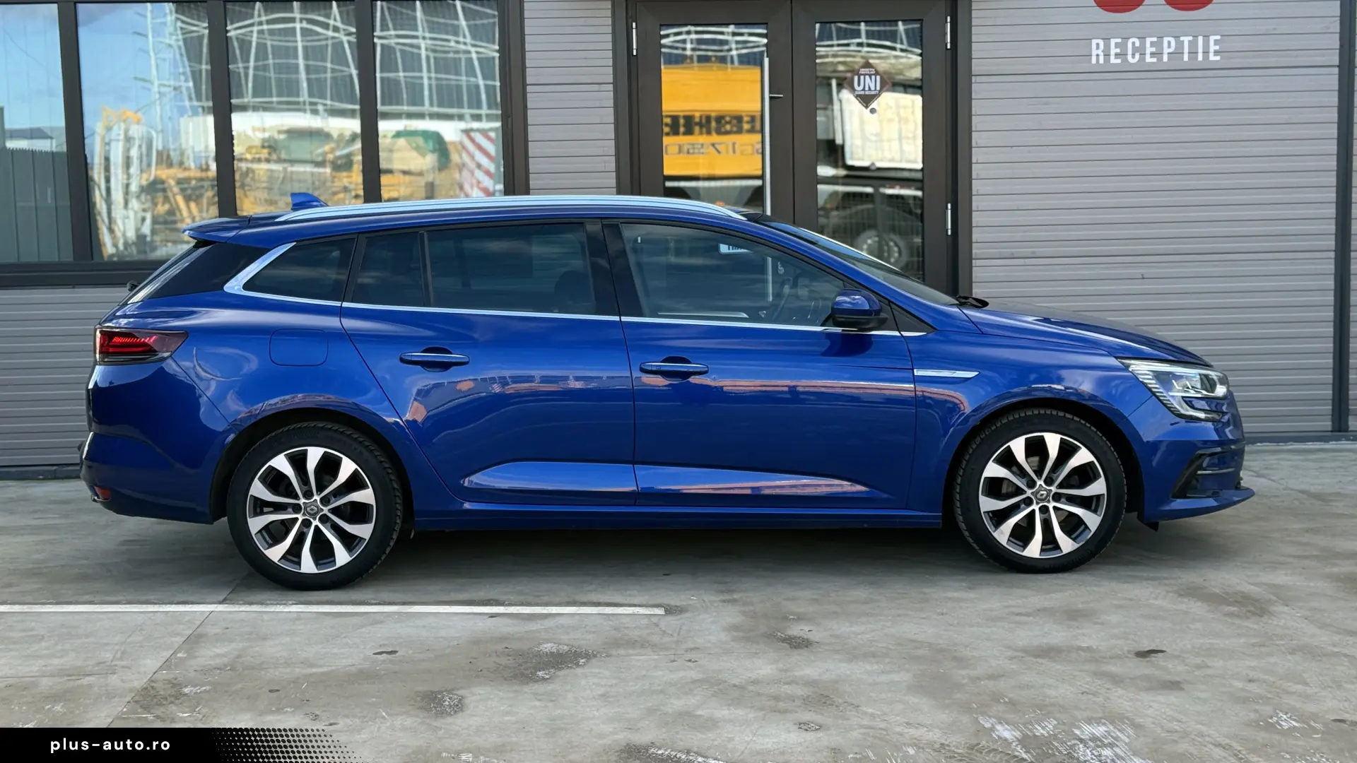 Renault Megane  Intens TVA deductibil Finantare