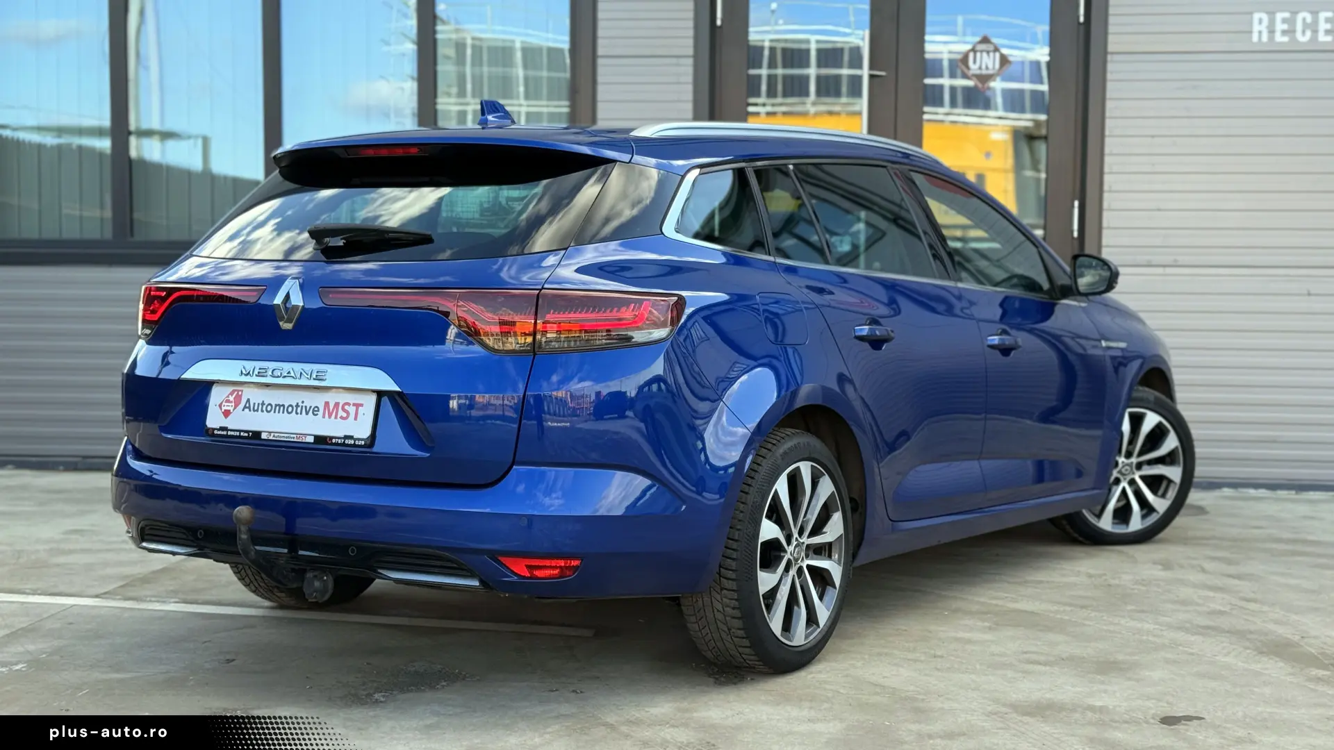 Renault Megane  Intens TVA deductibil Finantare