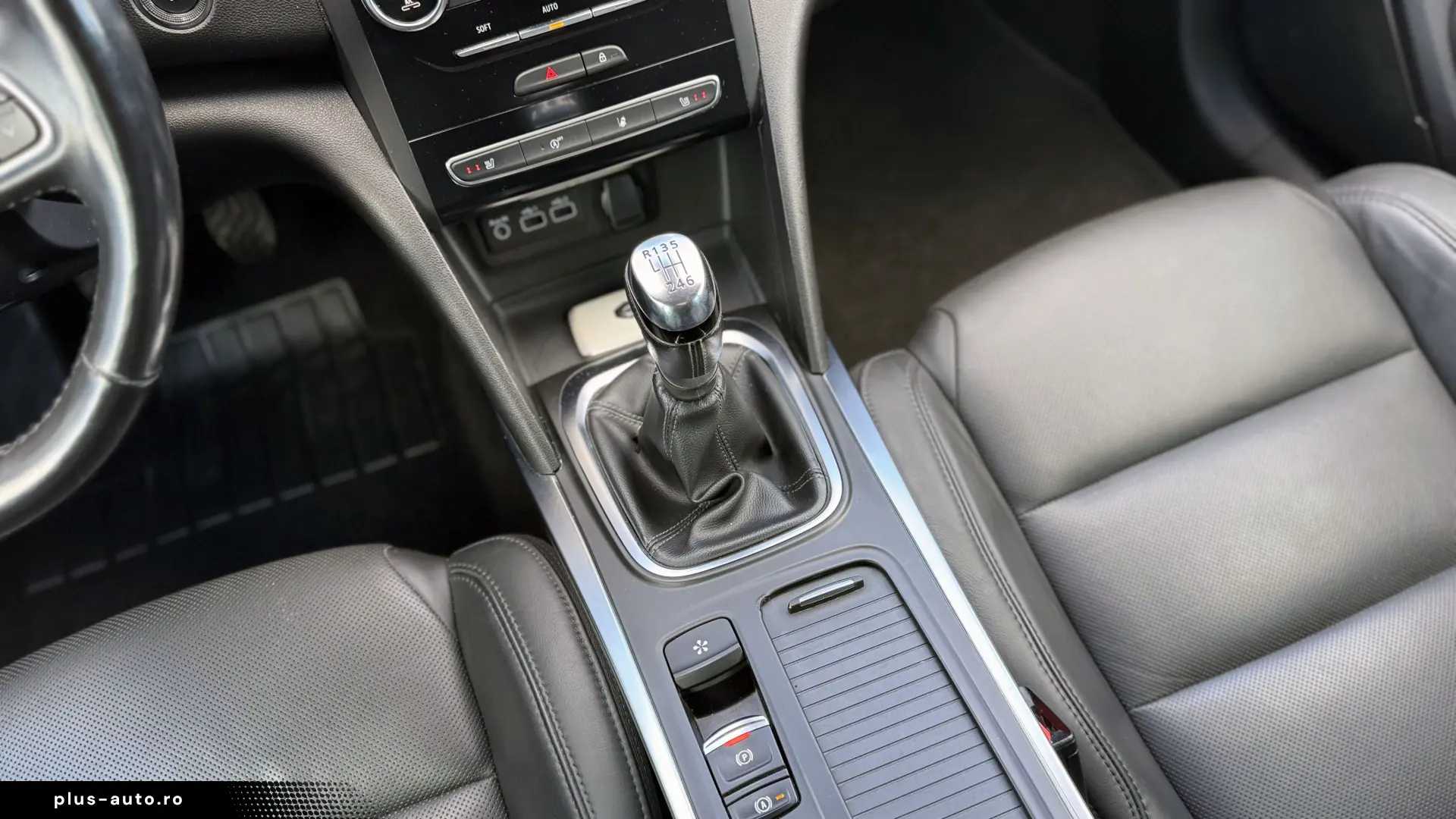 Renault Megane  Intens TVA deductibil Finantare