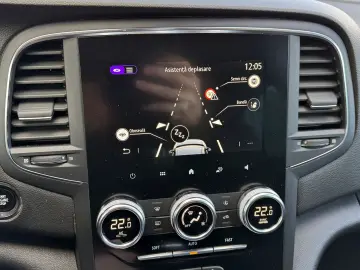 Renault Megane  Intens TVA deductibil Finantare