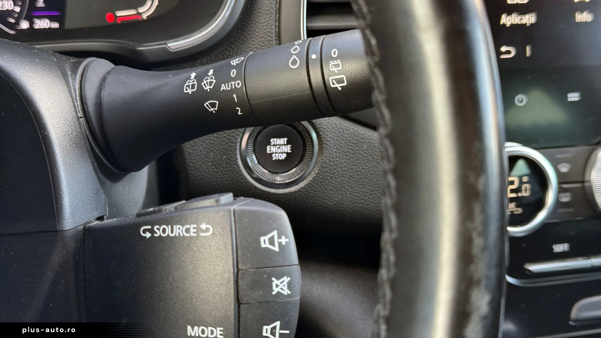 Renault Megane  Intens TVA deductibil Finantare