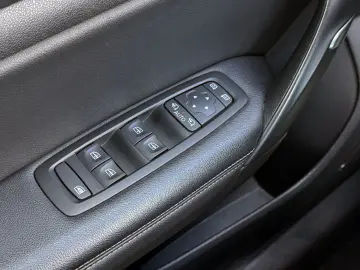 Renault Megane  Intens TVA deductibil Finantare